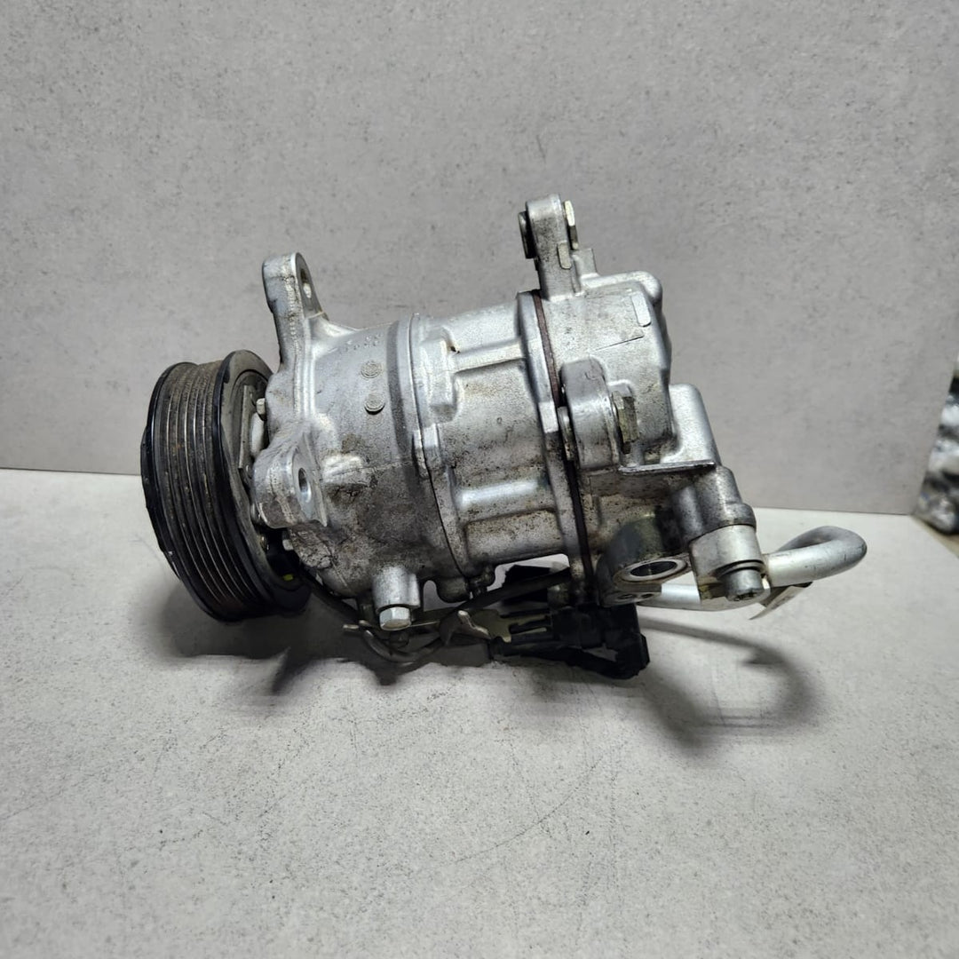 2018-2024 BMW X3 Air Conditioning Compressor 6994082 X4 Z4 330i 340i 430i 440i