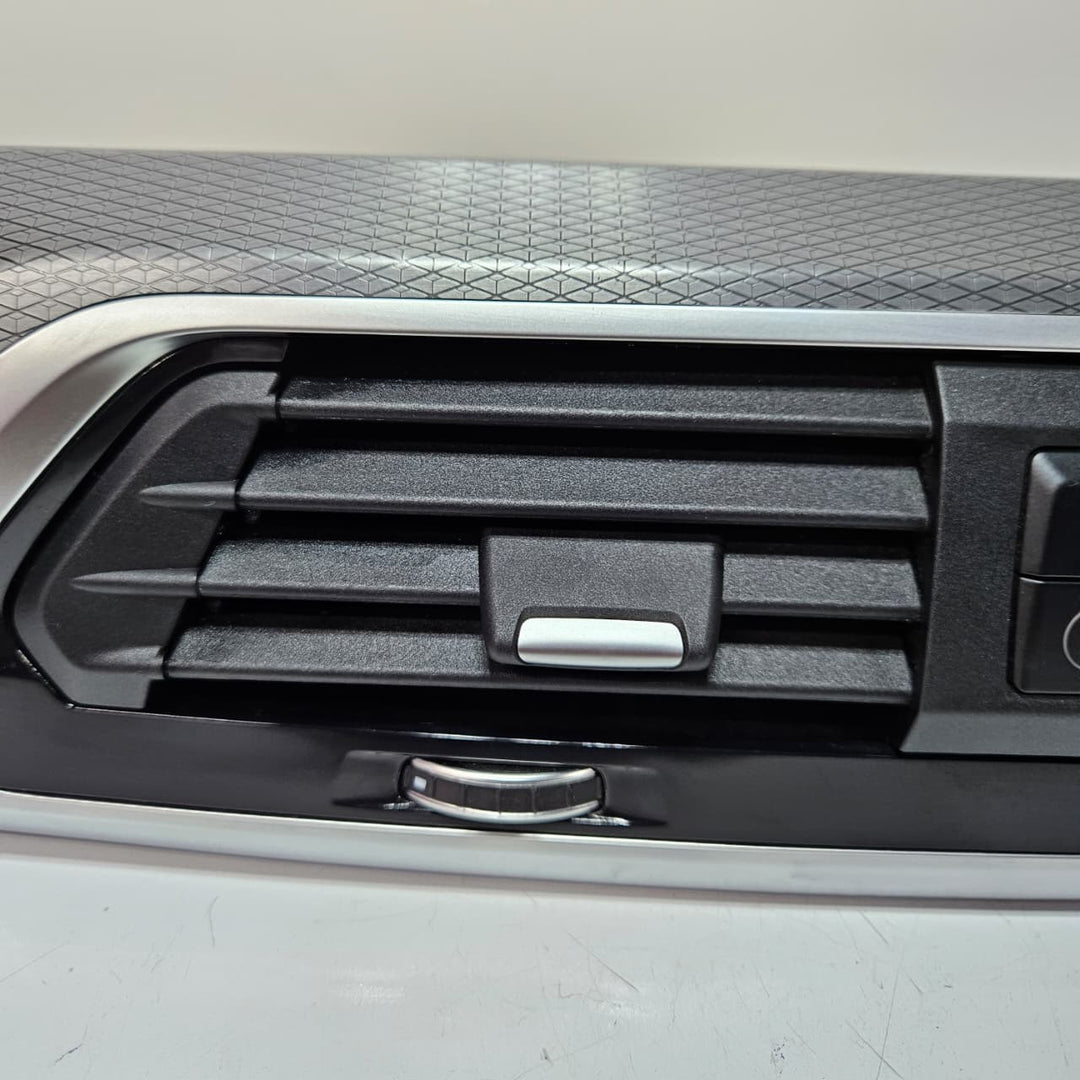 2018-2024 BMW X3 G01 X4 G02 Dashboard Center Air Vent 9371467