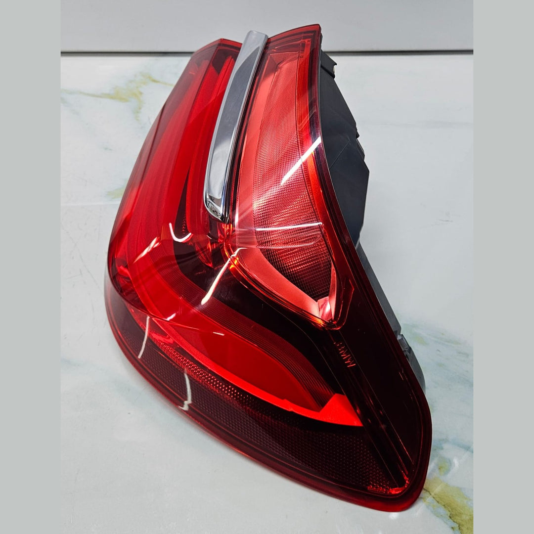2017 BMW 740i G11 G12 Rear Tail Light Right Side ECE 7342964 OEM USED