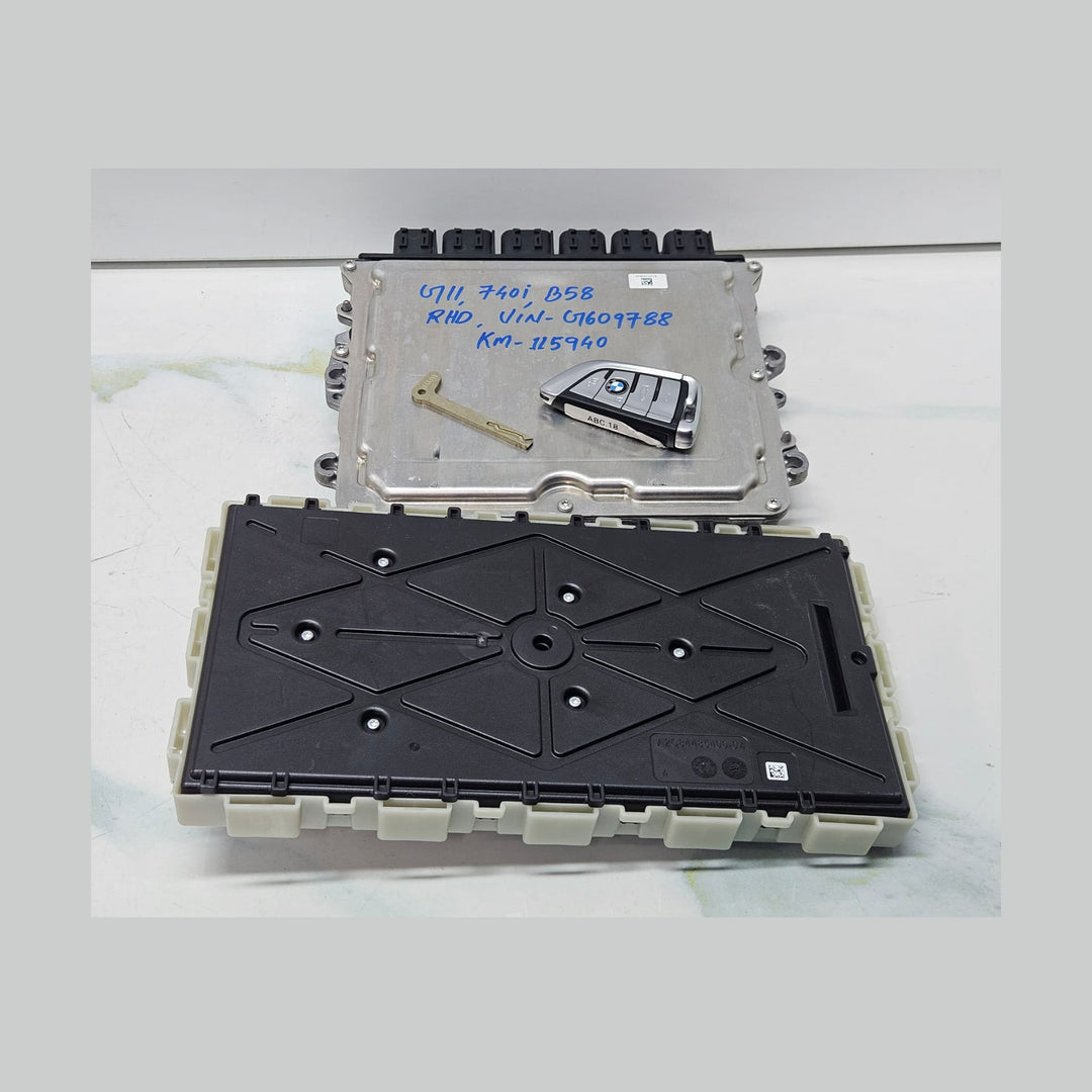 2014-2019 BMW G11 740i B58 RHD Engine Control Module Unit DME ECU Set 8672006 OEM Used