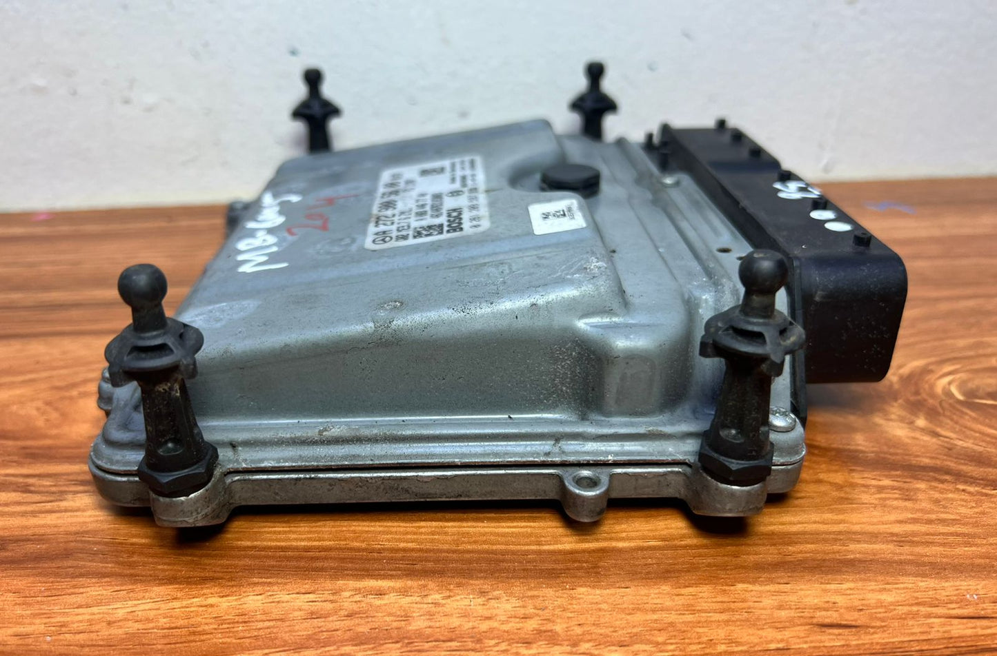 08-10 Mercedes W204 C-Class Engine Control Module Unit ECM ECU A272 9005600 OEM