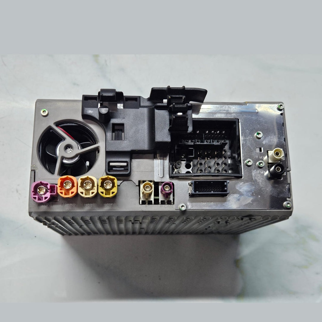 BMW G30 G31 F48 G01 G11 G12 Audio CD Head Unit With Sat Nav 6824598 OEM