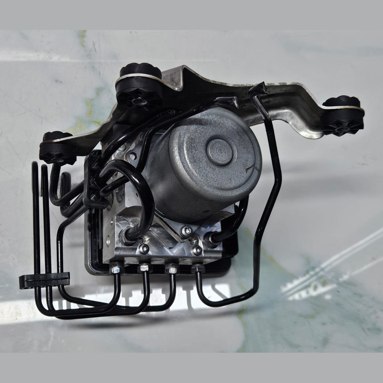 2016-2019 BMW G11 G12 7 Series, G30 5 Series, G01 X3 Abs Pump Module 6880538 OEM