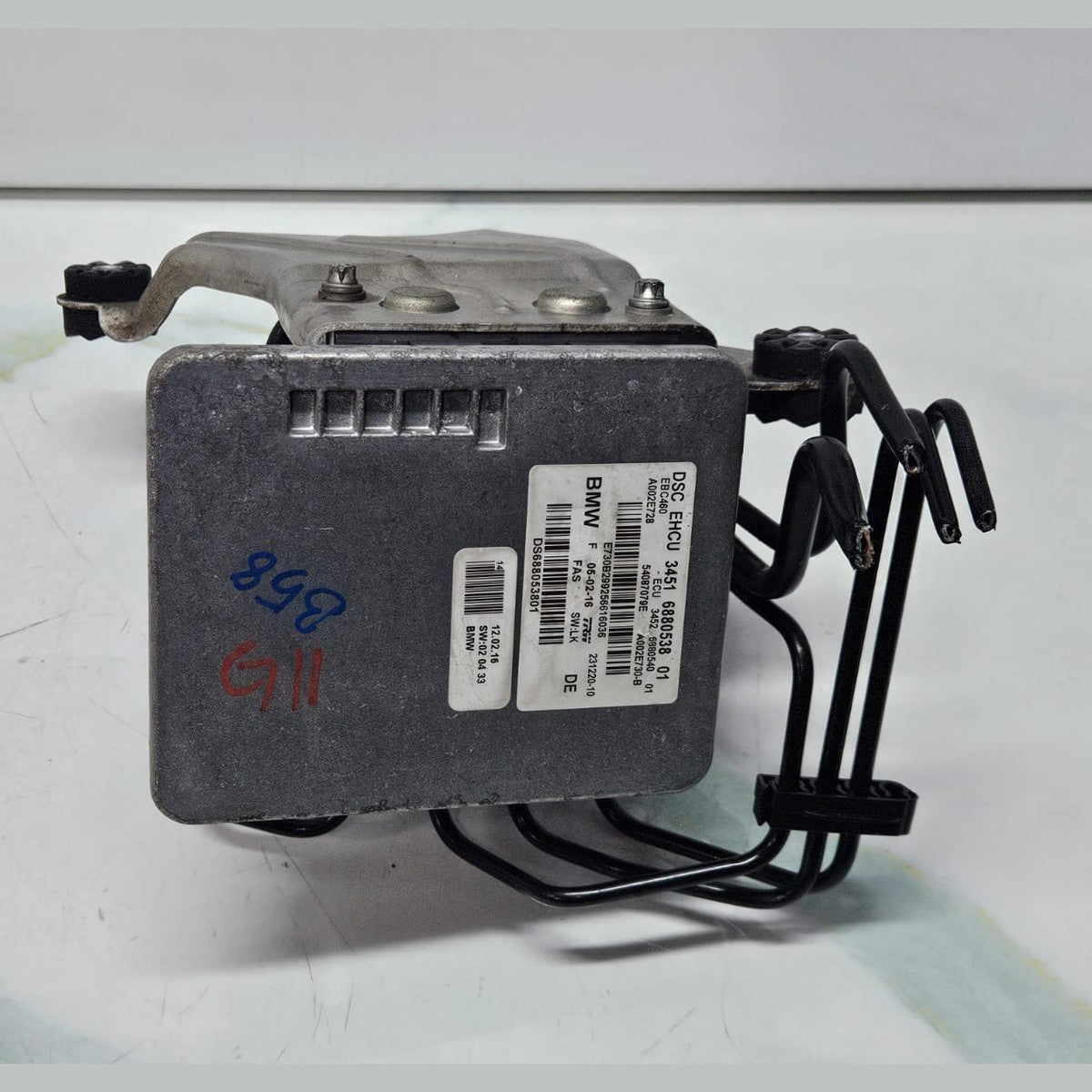 2016-2019 BMW G11 G12 7 Series, G30 5 Series, G01 X3 Abs Pump Module 6880538 OEM