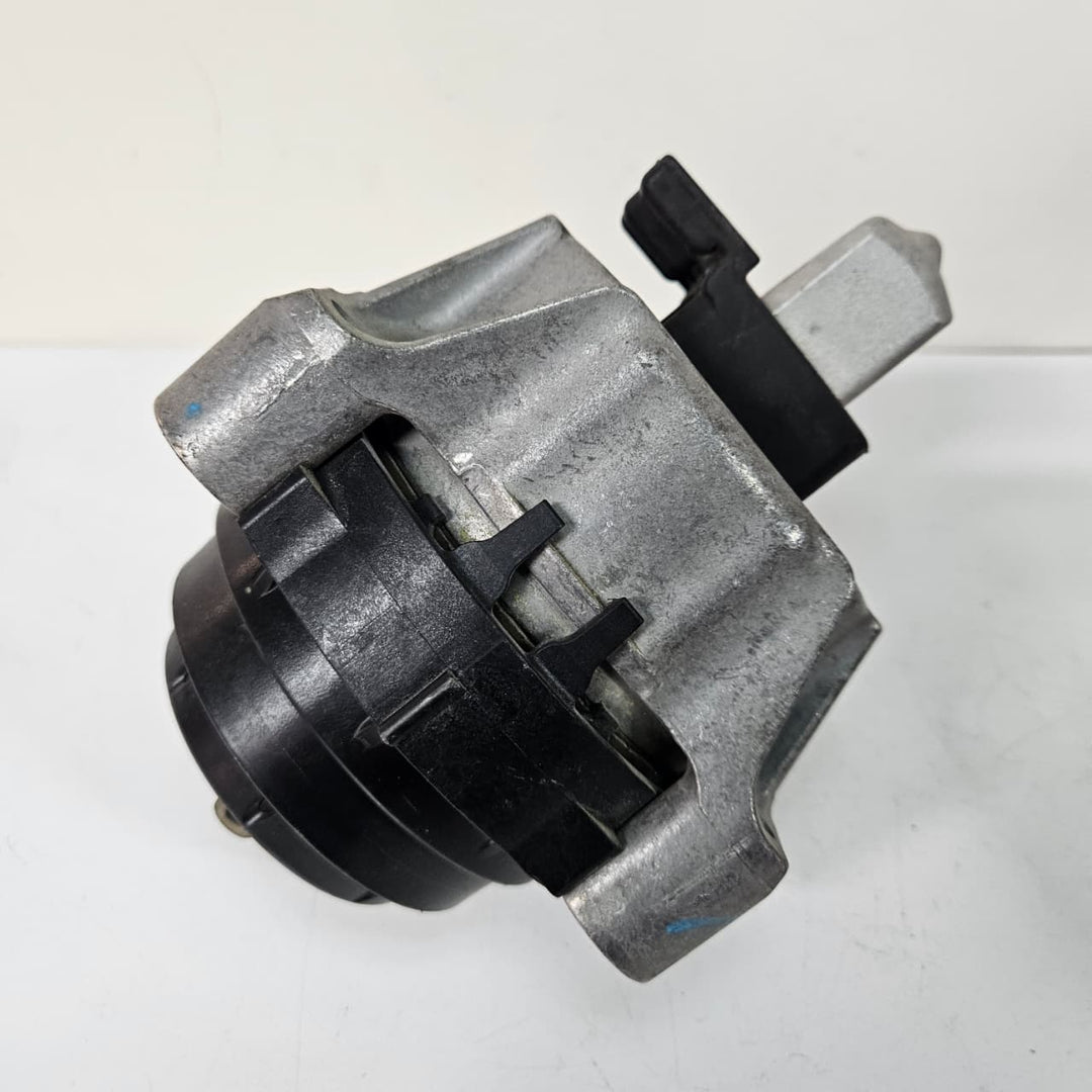 2018-2023 BMW 5 Series G30 530e Engine Mount 6860492 USED