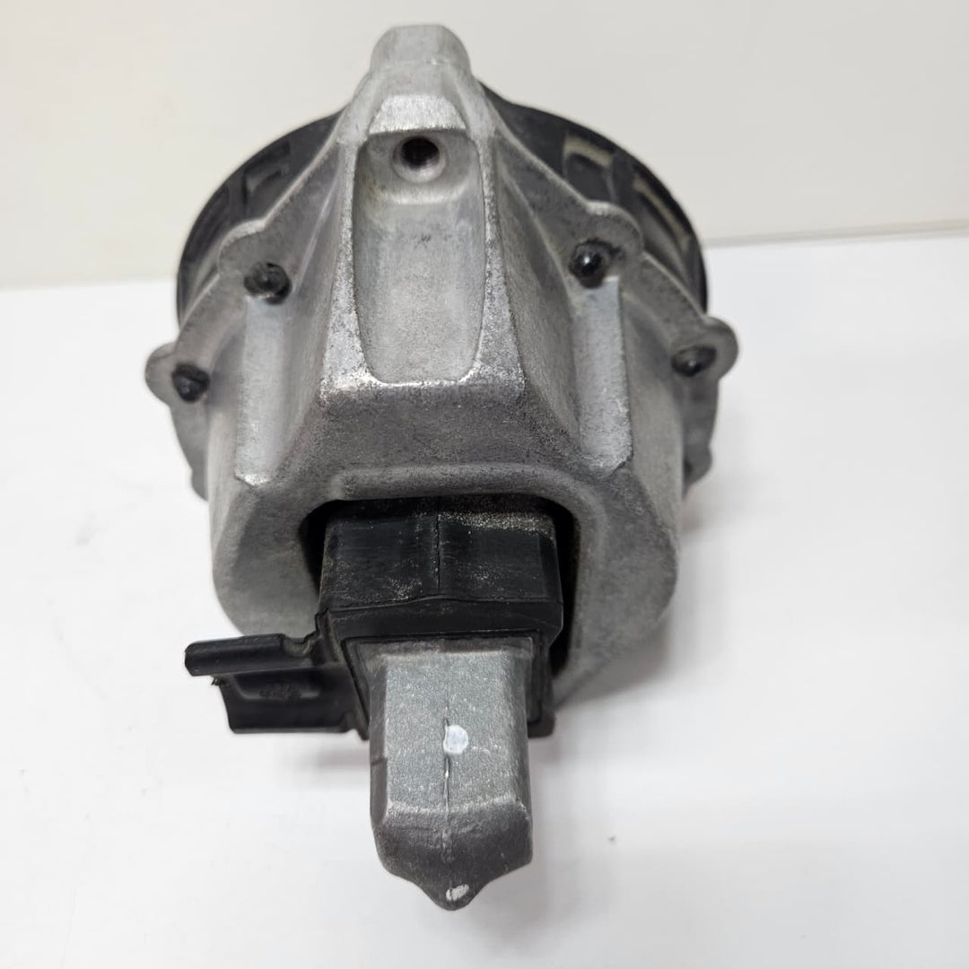 2019-2026 BMW 330i 430i G20 Engine Mount 7581617 USED