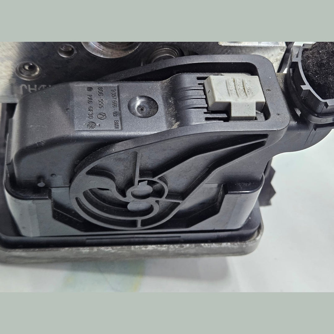 2016-2020 BMW G30, G32, G11, G12, G01 X3 Abs Dsc Pump Control Module 6876246 OEM USED