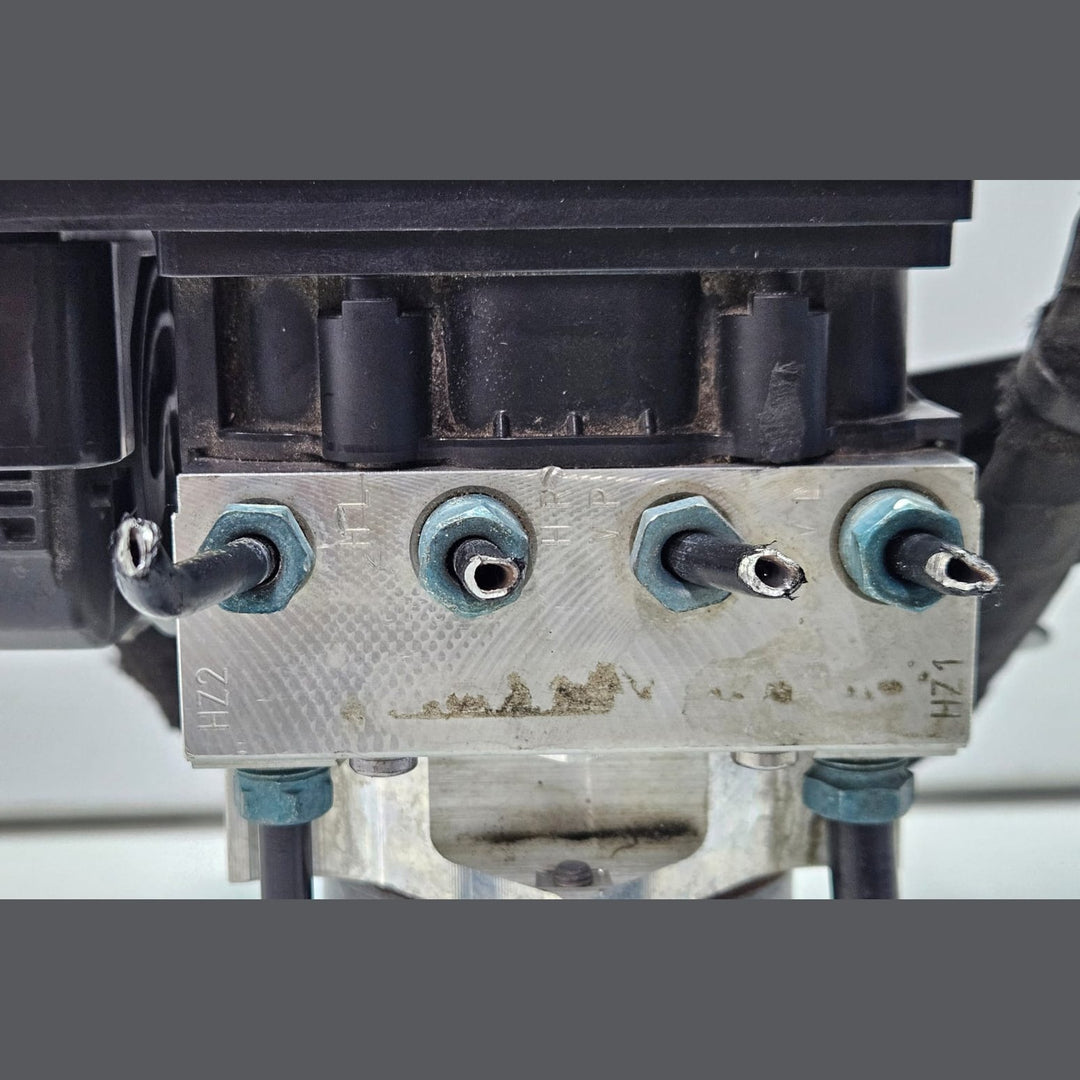 2016-2020 BMW G30, G32, G11, G12, G01 X3 Abs Dsc Pump Control Module 6876246 OEM USED