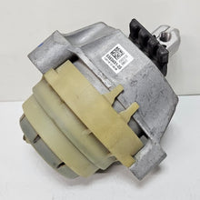 2018-2023 BMW 5 Series G30 F90 B48B20 530e Engine Mount 6860491