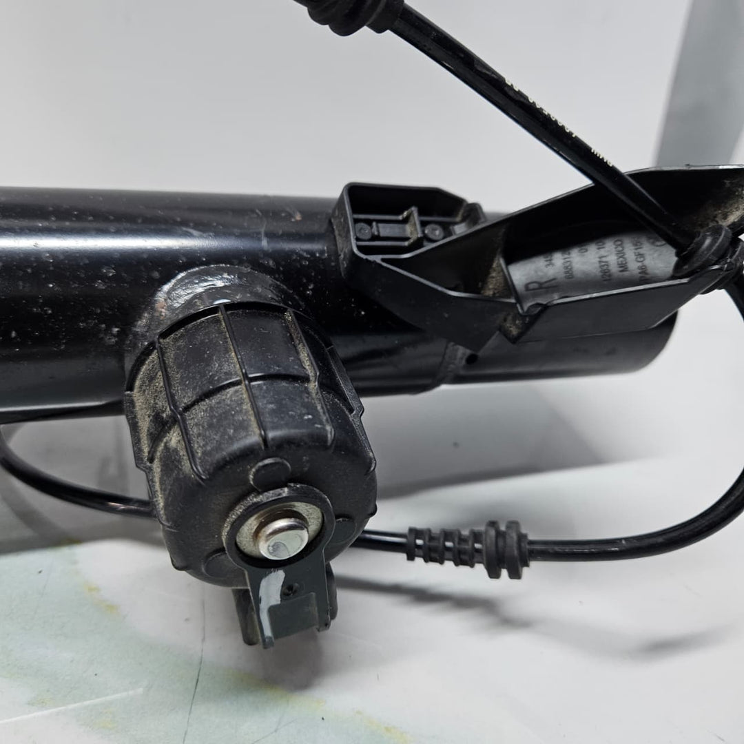 2023-2025 BMW XM G09 Front Right Electric Shock Absorber 5A3AE92