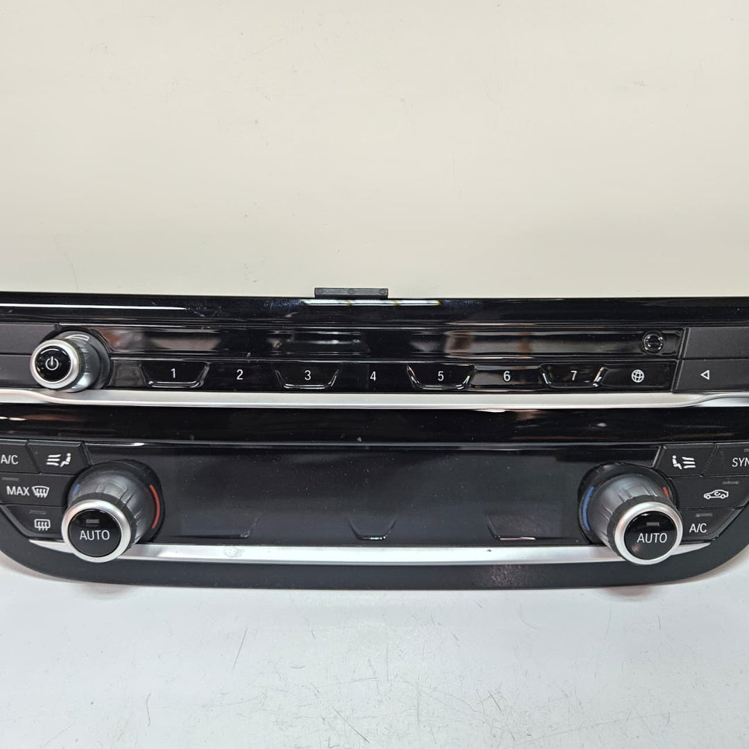 2017-2020 BMW 5 Series G30 G31 530i Air Conditioning Control Panel 5A09B19