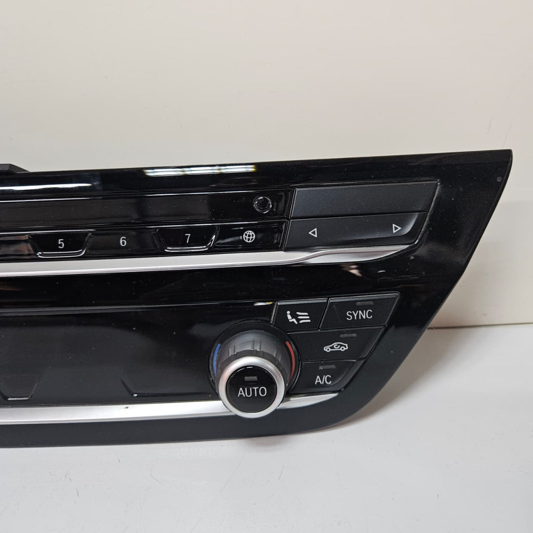 2017-2020 BMW 5 Series G30 G31 530i Air Conditioning Control Panel 5A09B19