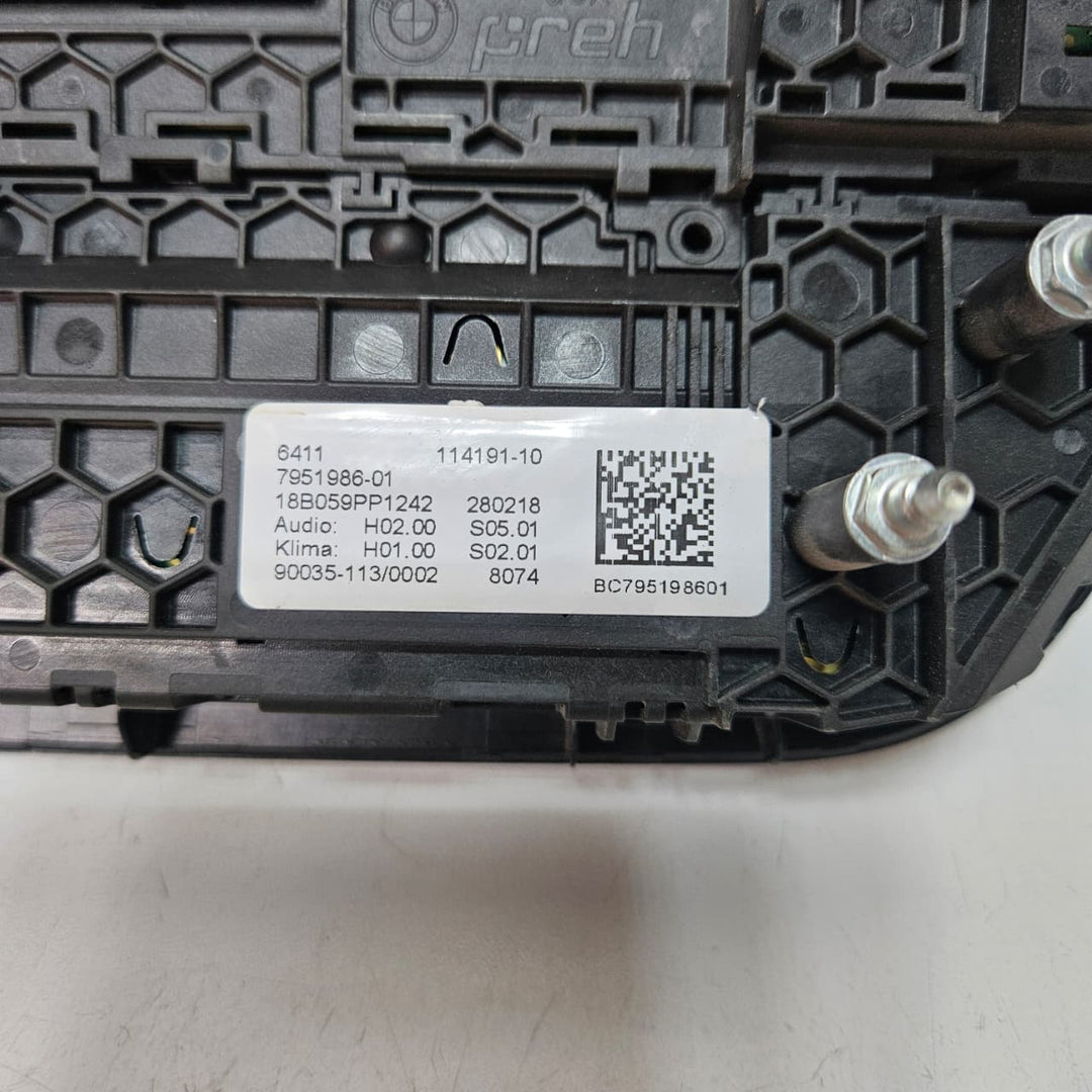 2018-2021 BMW X3 G01 Air Conditioning Climate Control Unit Switch Panel 7951986