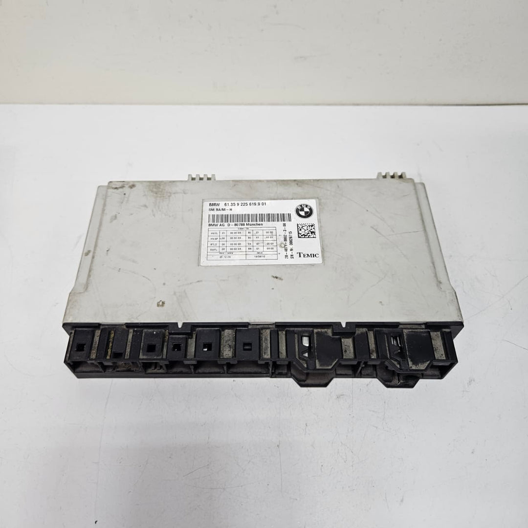 BMW 7 Series F01 F02 F10 Seat Control Module Front Electronic Memory 9225619