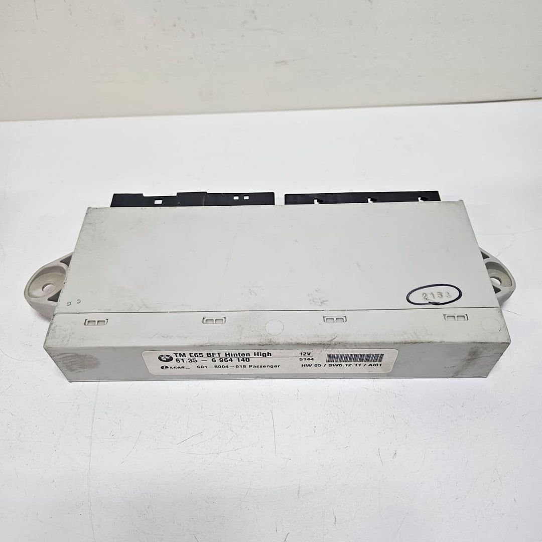 2002-2005 BMW 7 Series E65 E66 745i Door Control Unit Module 6964140