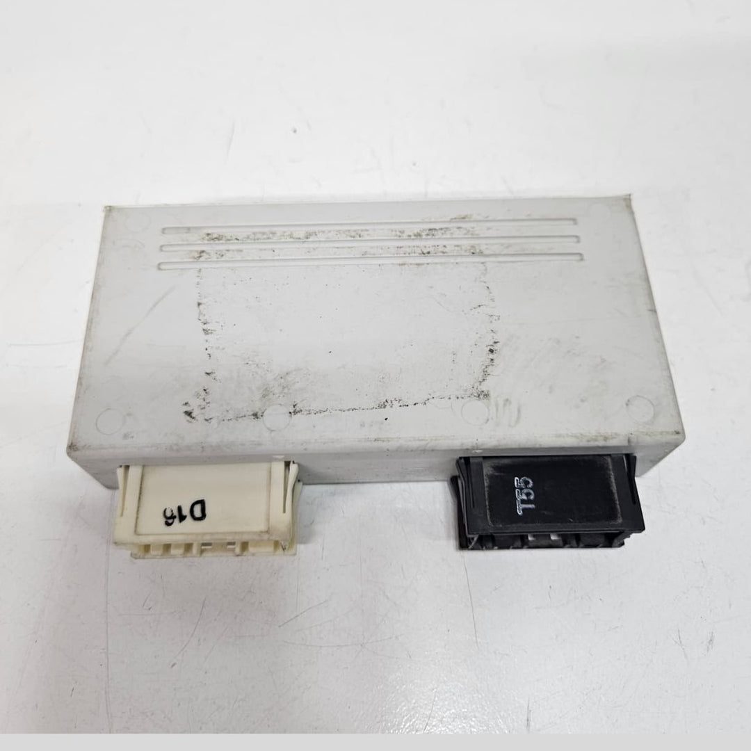 OEM BMW E60, E61, E63, E64 Sunroof Control Module 9137055
