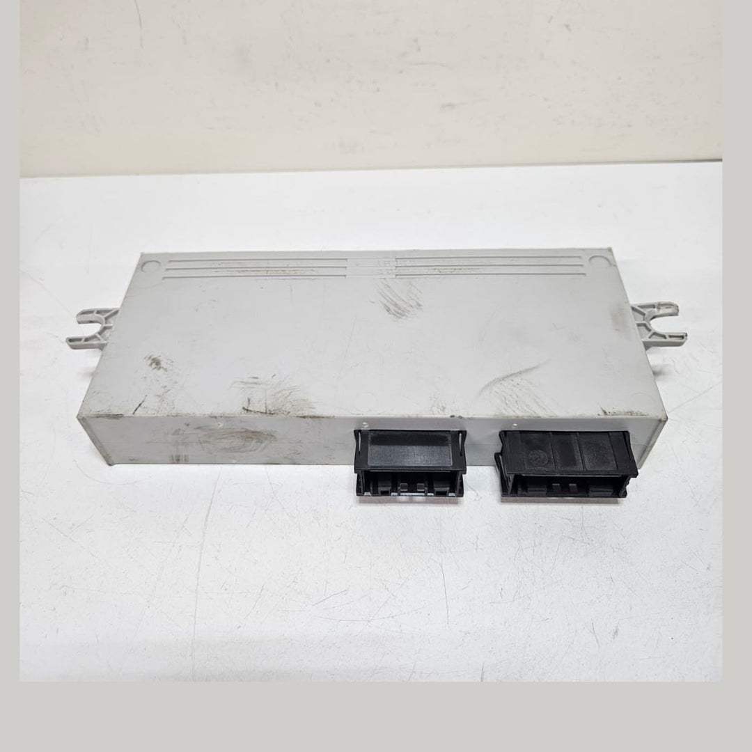 OEM BMW 5 Series F11 Tailgate Control Unit 7304902