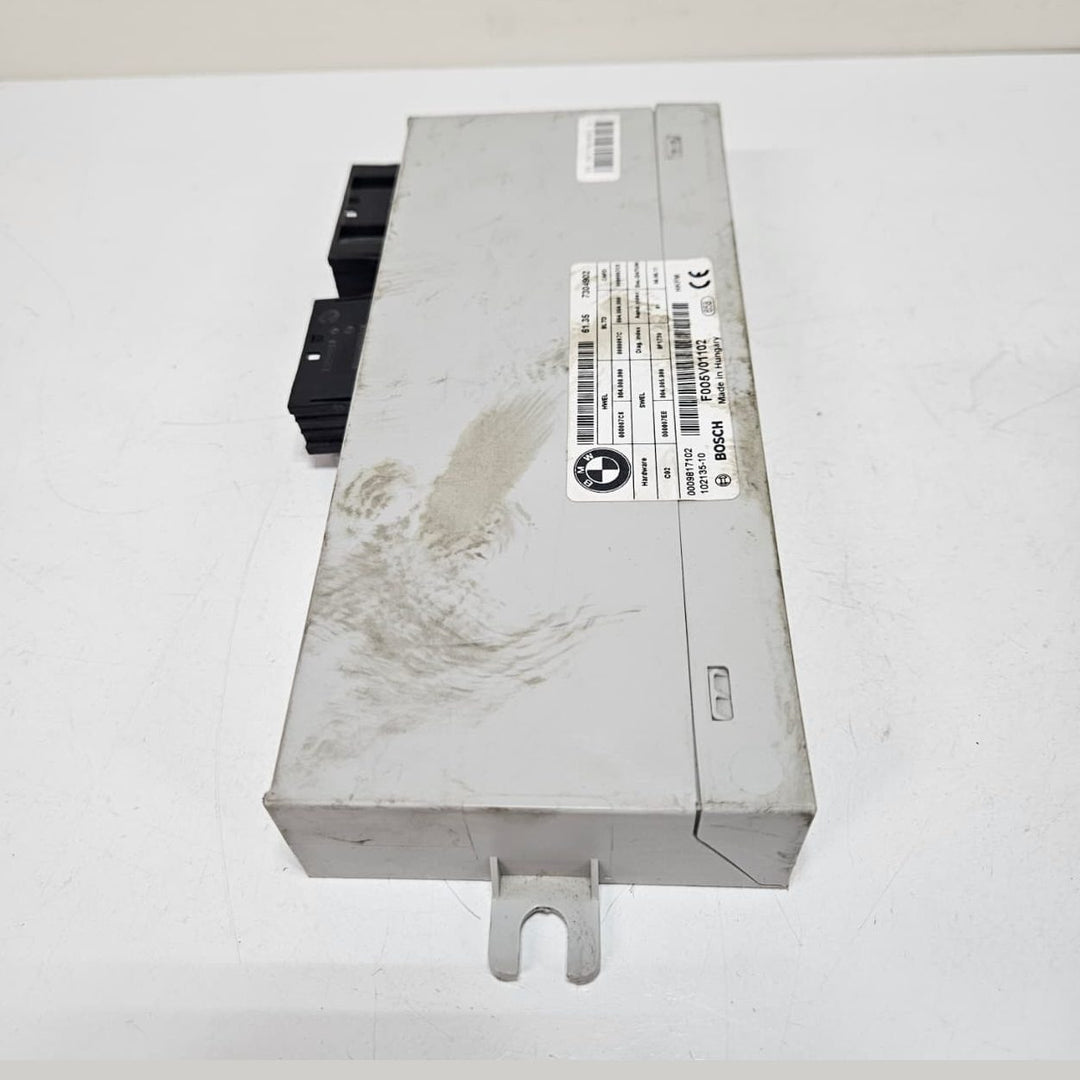 OEM BMW 5 Series F11 Tailgate Control Unit 7304902