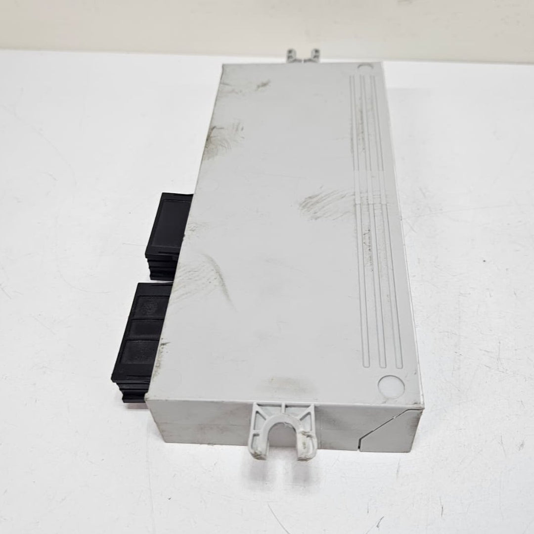OEM BMW 5 Series F11 Tailgate Control Unit 7304902