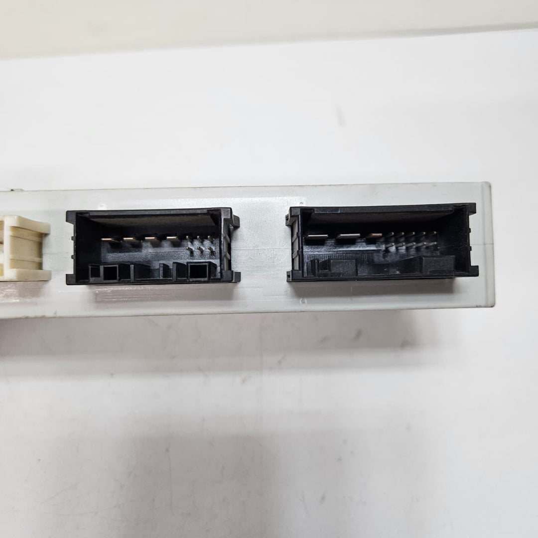 OEM BMW 5 Series F10 F11 Tailgate Control Module 7365898