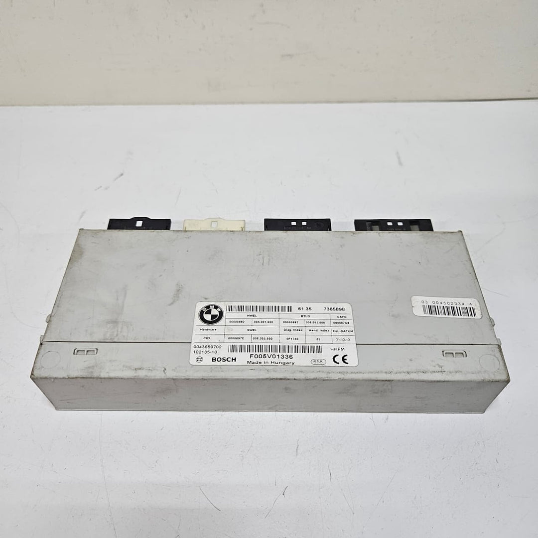OEM BMW 5 Series F10 F11 Tailgate Control Module 7365898