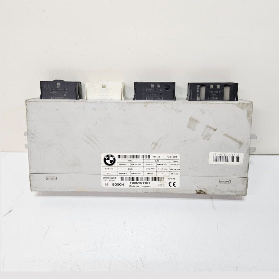 OEM BMW 5 Series F11 Tailgate Control Unit 7304901 Used