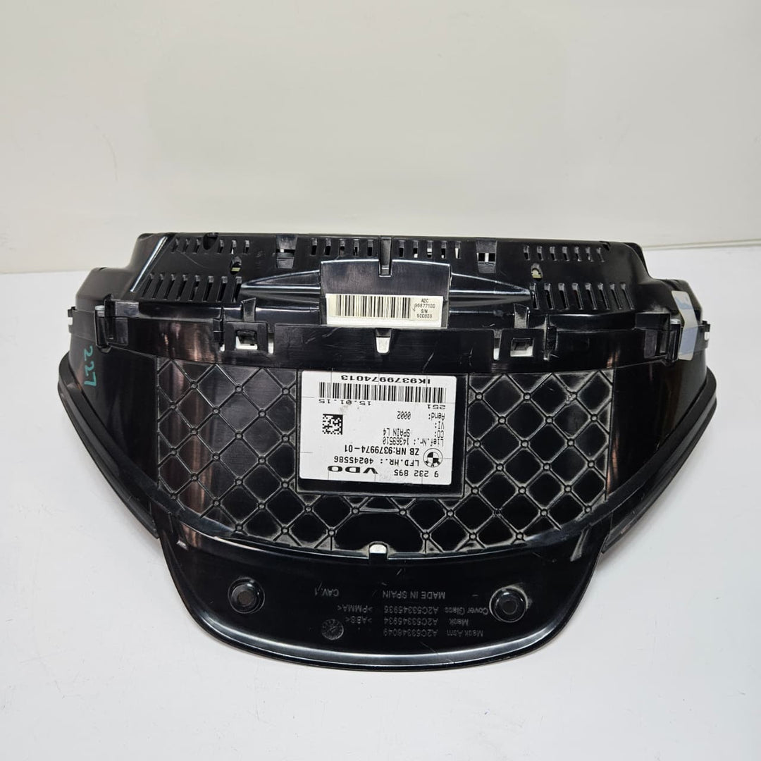 OEM BMW 3 4 Series F30 F31 F32 F33 Instrument Cluster 9379974