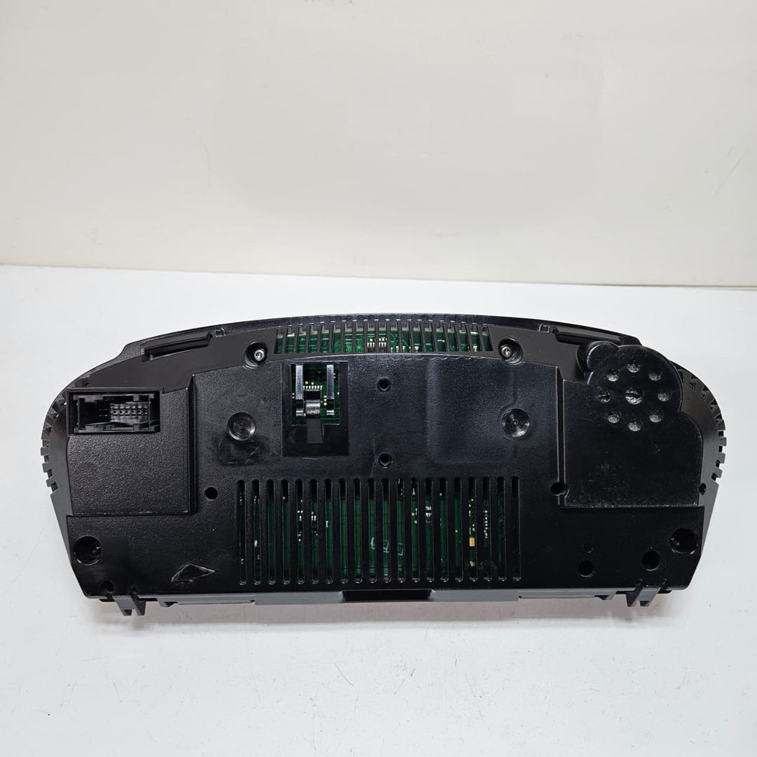 BMW 5 Series E60 sedan E61 touring wagon Speedometer Instrument Cluster 9153750