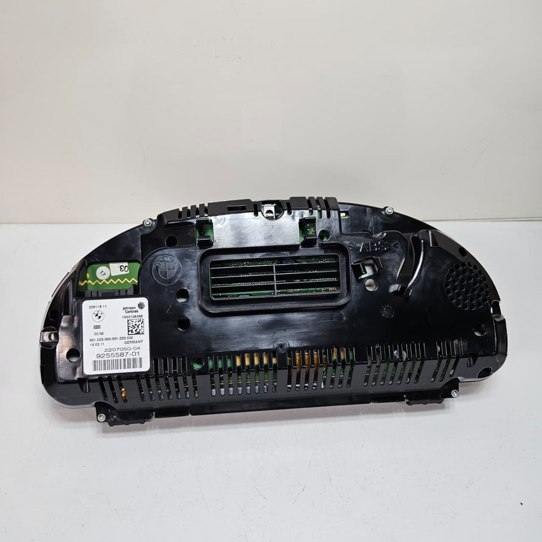 2009-2013 BMW F10 F25 535i Instrument Cluster Speedometer 9255587