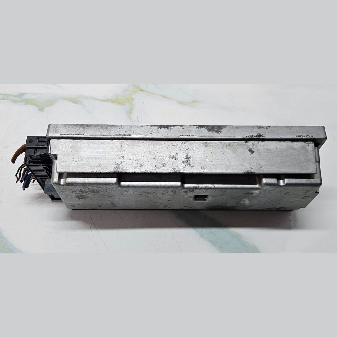 2009-15 BMW F01 F02 740i 750i models Top HIFI Audio Amplifier 9283656 OEM