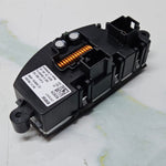 قم بتحميل الصورة إلى عارض الصور، 2015-2023 BMW F45, F46, F48 Heater Blower Motor Resistor 7952061 OEM USED