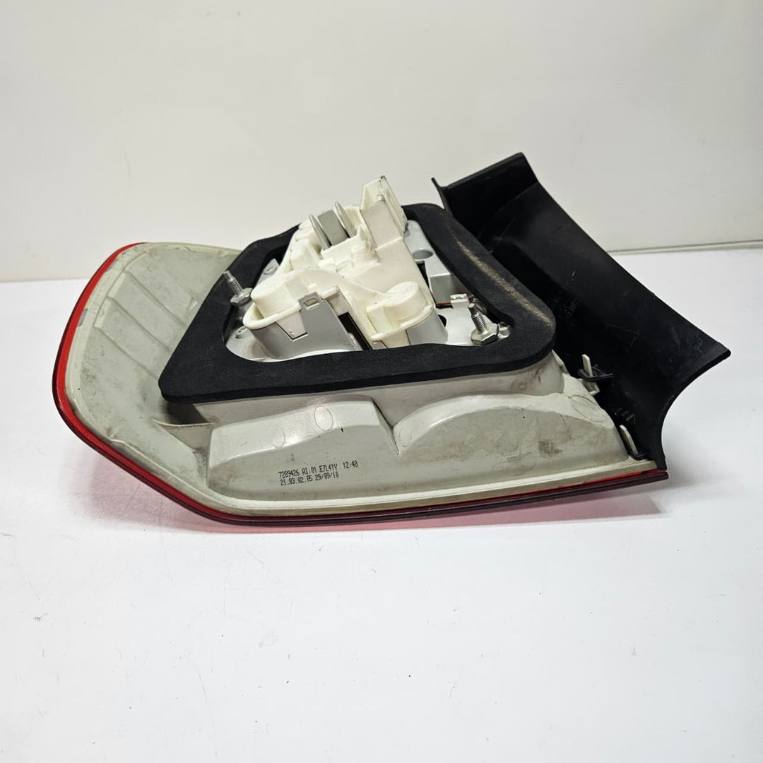 BMW 3 Series E90 Rear Taillight Right Led 7289426