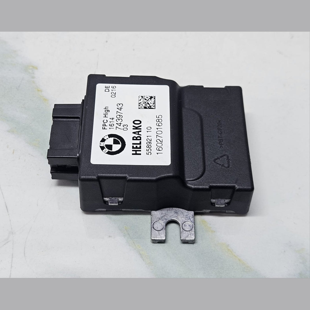 2017 BMW 7 Serie G11 G12  Fuel Pump Control Module 7439743 OEM USED