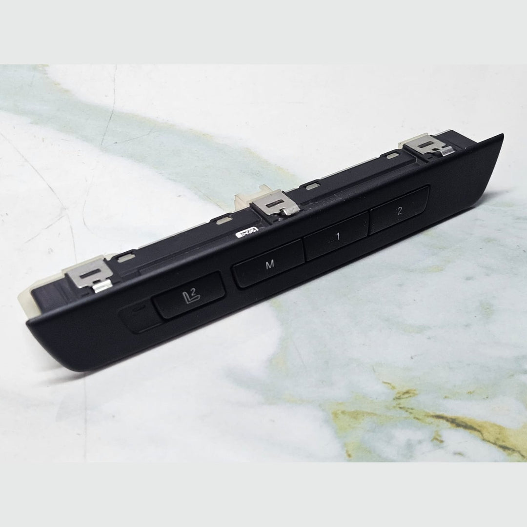 2010-2017 BMW 740i F01 F02 F03 F04 F07 Seat Memory Switch 9163066 OEM USED