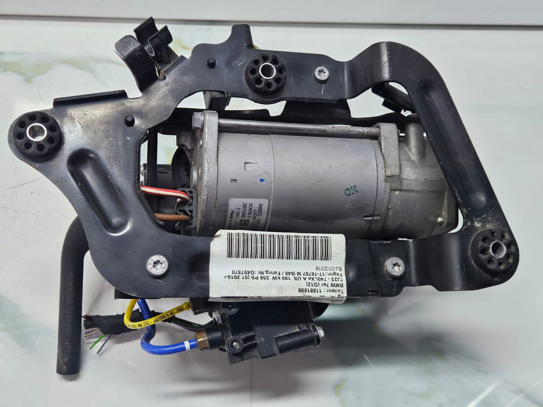 BMW 740e 7 Series G11 G12 Air Pump (Suspension) 6861882 OEM USED
