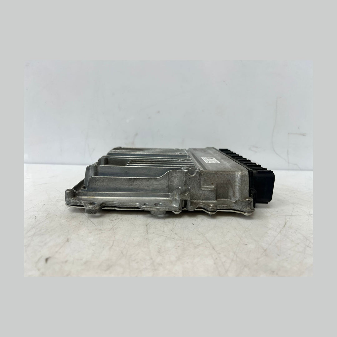 BMW F20 LCI B48 2.0L 130i 330i 430i Engine Control ECU DME (8676533) – OEM