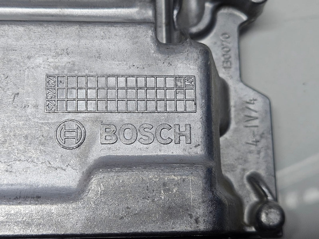 2022-2024 BMW 330i G20 B48 Engine Control Module ECO Only 5A57781 OEM USED