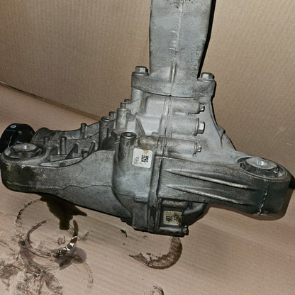 2017-19 Mercedes GLS450 Front Axle Differential Assembly A1663300200 3.27 ratio