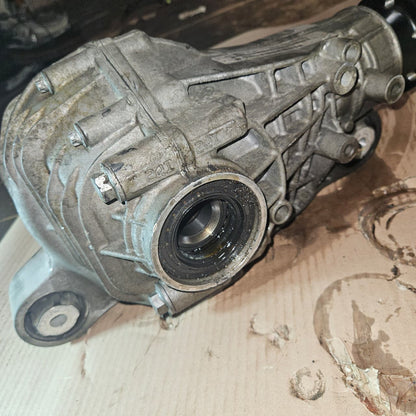 2012-2015 Mercedes-Benz ML350 Front Axle Differential A1663300300/ Ratio 3.45