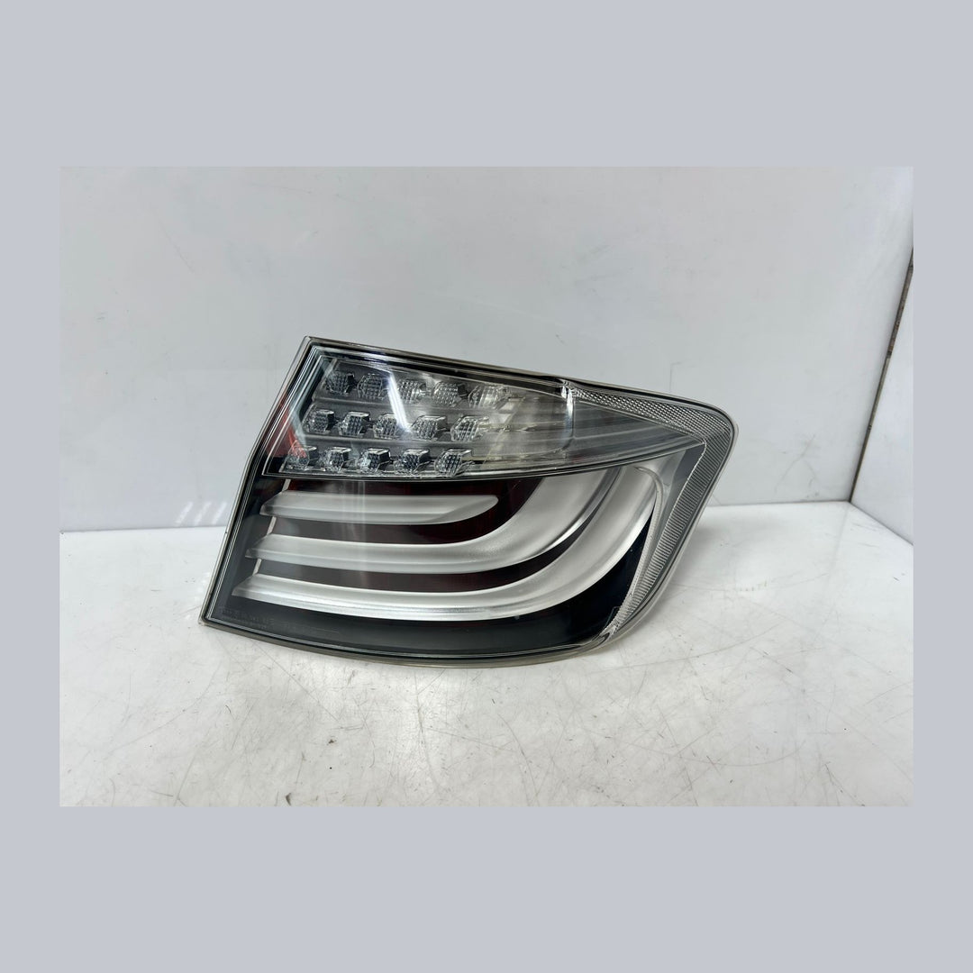 2012 BMW 5 Series F10 Rear Tail Light Lamp Set Left & Right Side – OEM