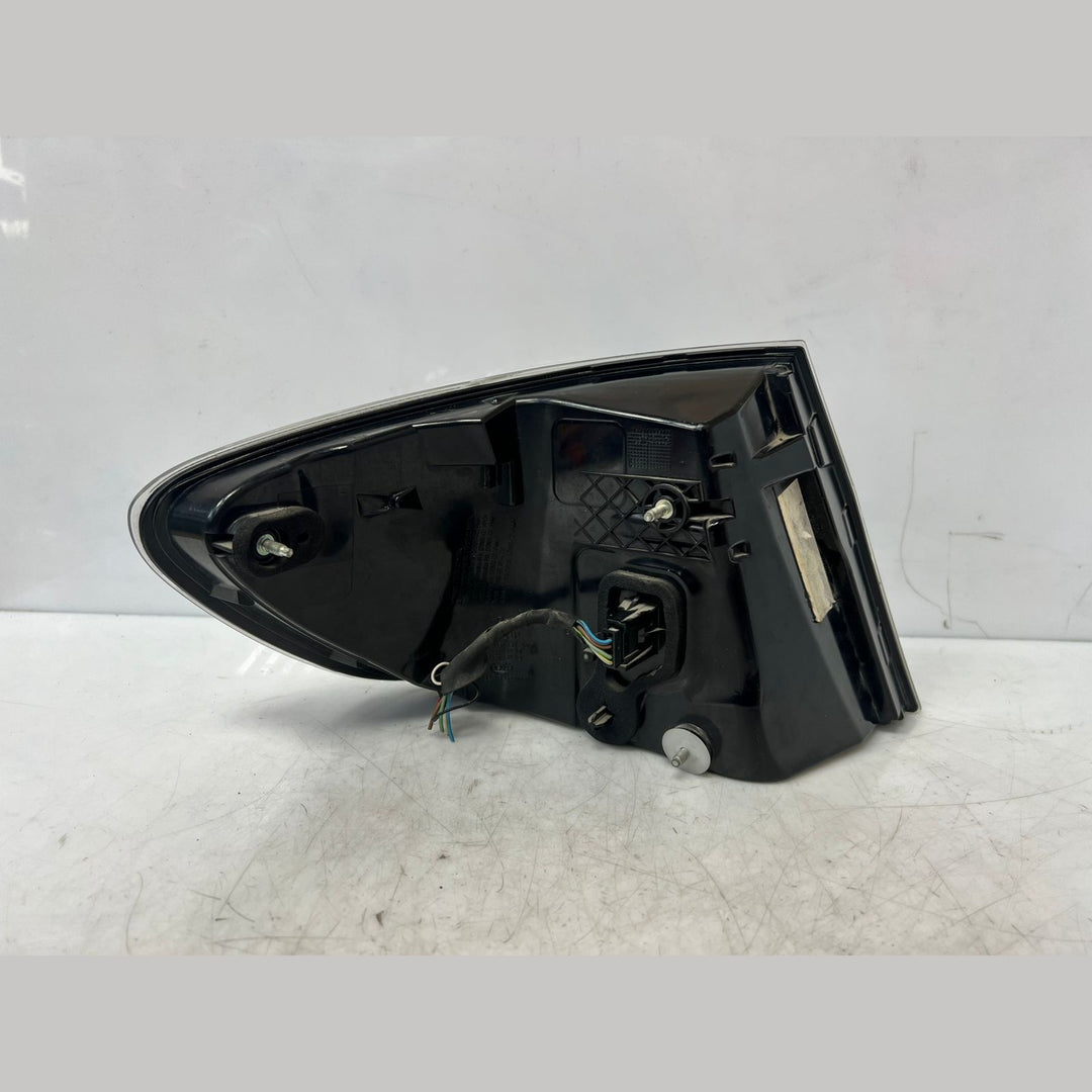 2012 BMW 5 Series F10 Rear Tail Light Lamp Set Left & Right Side – OEM