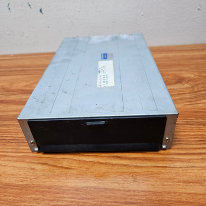 Mercedes-Benz S-Class W220 S500 Music Player with GPS A2208200597 OEM