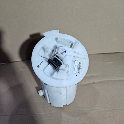 2017-2021 Mercedes C300 Fuel Pump Module A2054704900 C300, C43 AMG, and GLC300