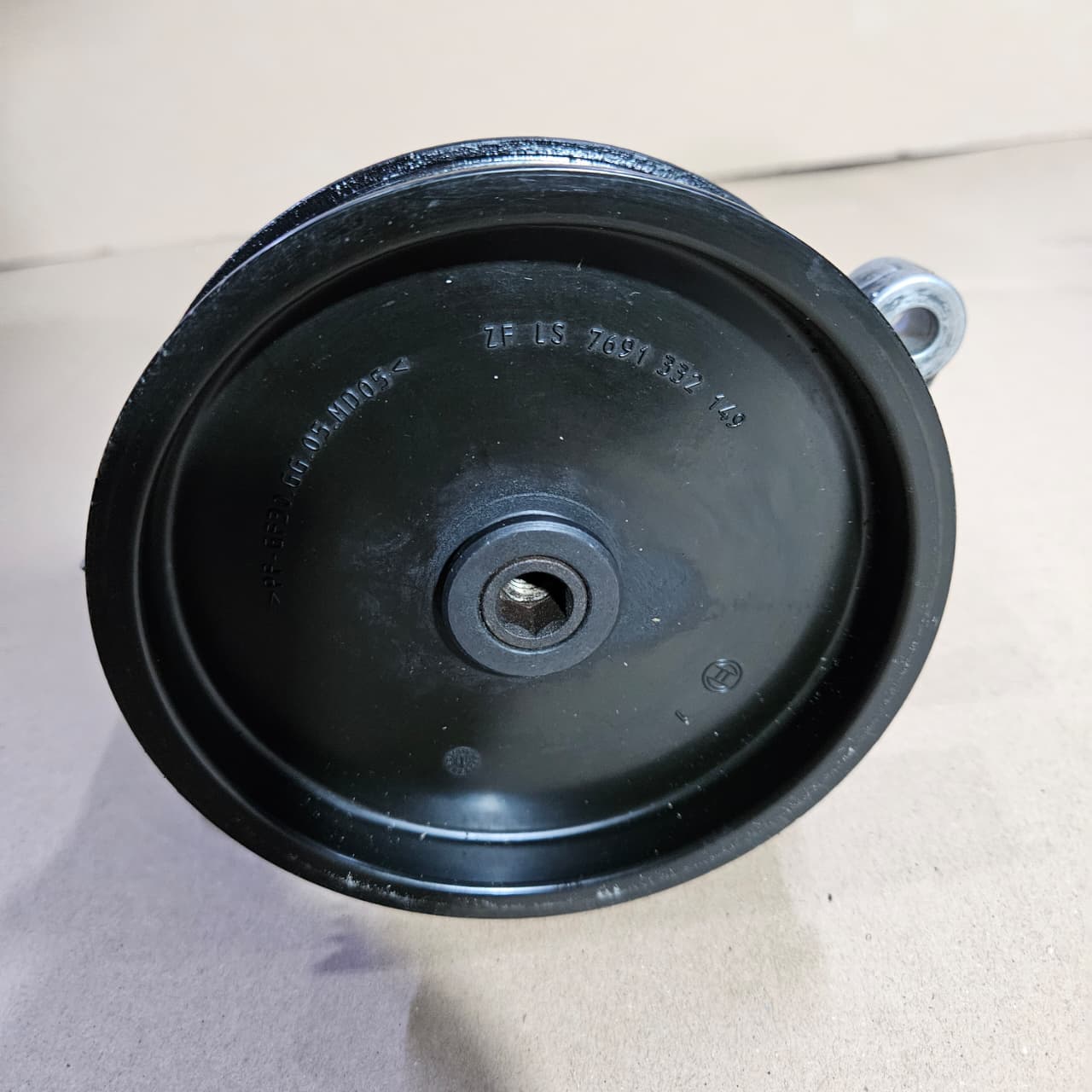 2012 Mercedes-Benz C250 Power Steering Pump A0064666801 C250 W204 CGI