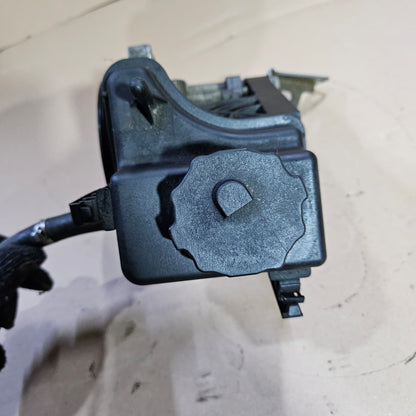 2011-2014 Mercedes C180 Power Steering Pump A0064664701 C-Class W204 and E-Class