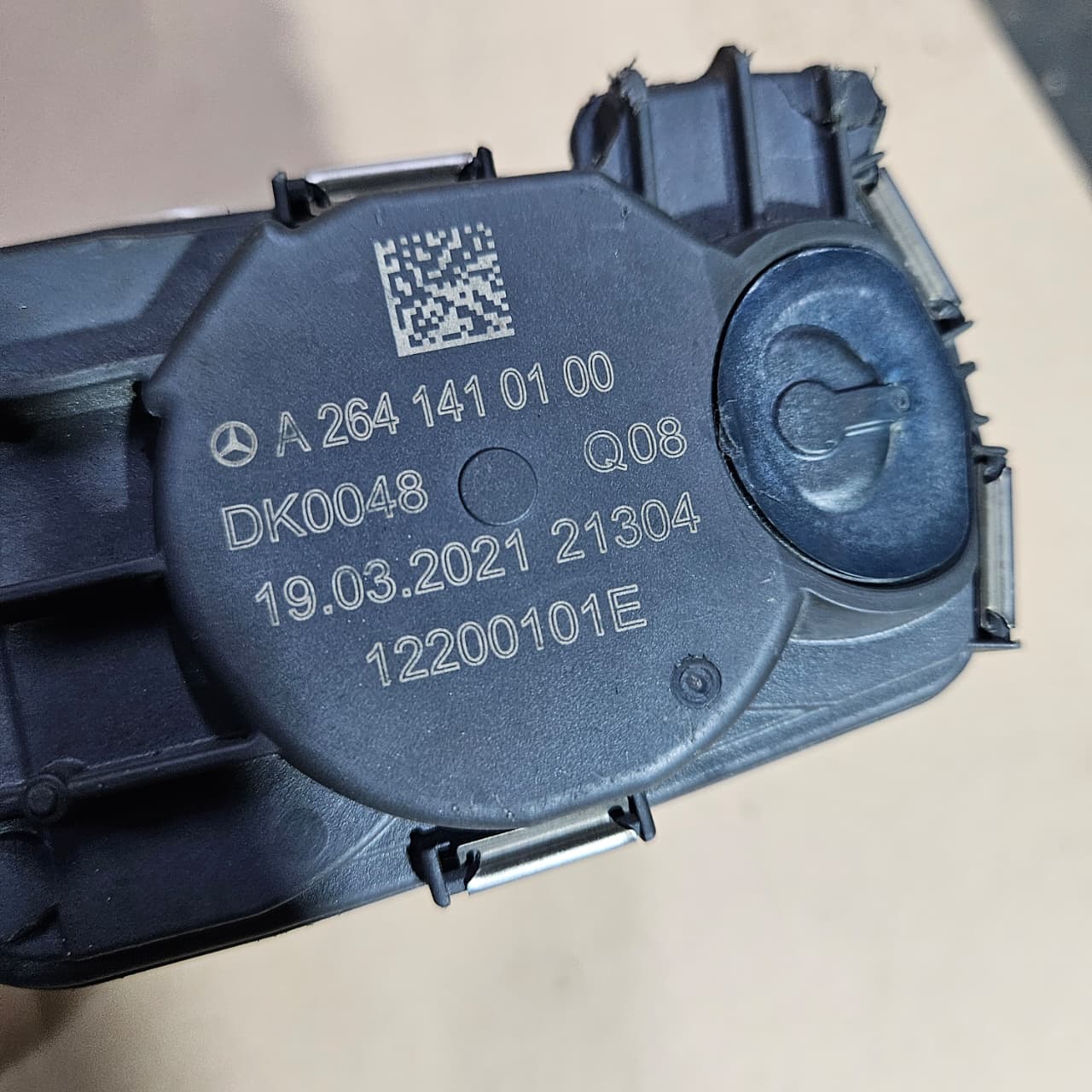 2015-2021 Mercedes-Benz C300 Fuel Injection Throttle Body A2641410100 GLC, GLE,