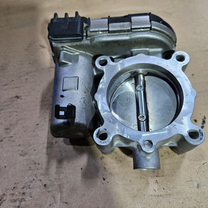 2015-2018 Mercedes-Benz C300 Throttle Body A2701410025 CLA B-Class A-Class