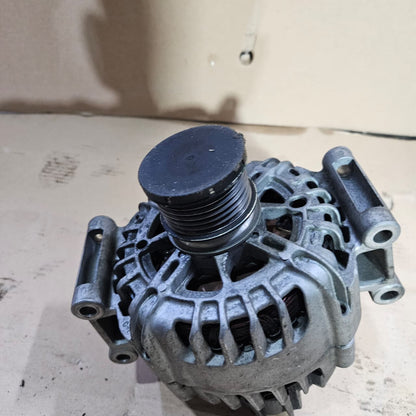 2012-2015 Mercedes-Benz C250 Alternator A0009067902 C250 and SLK250 W204