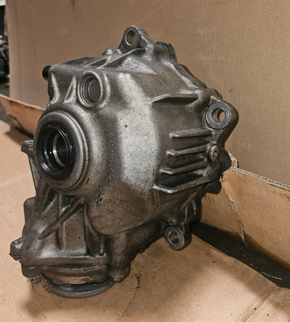 2015-2017 Mercedes-Benz CLS400 Front Differential Carrier 2213301602 E350, GLK