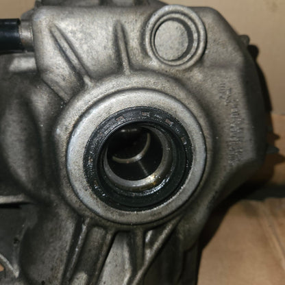 2015-2017 Mercedes-Benz CLS400 Front Differential Carrier 2213301602 E350, GLK